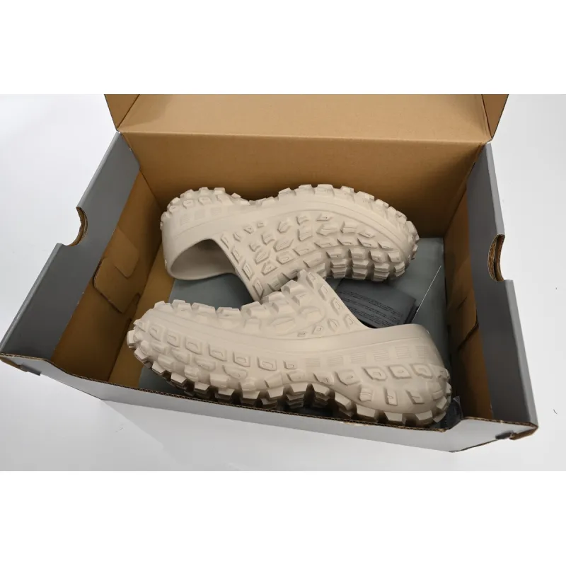 Balenciaga Defender Rice White  735250 W3CV2 9700