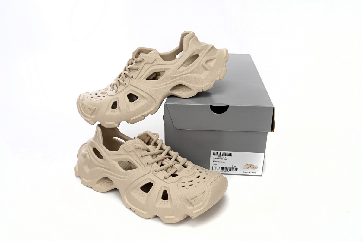 Balenciaga HD Lace Up Beige  702416W3CES9300