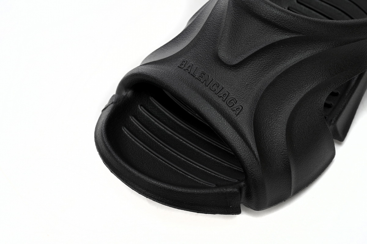 Balenciaga Mold Slide Sandal Black  653873W3CE21000