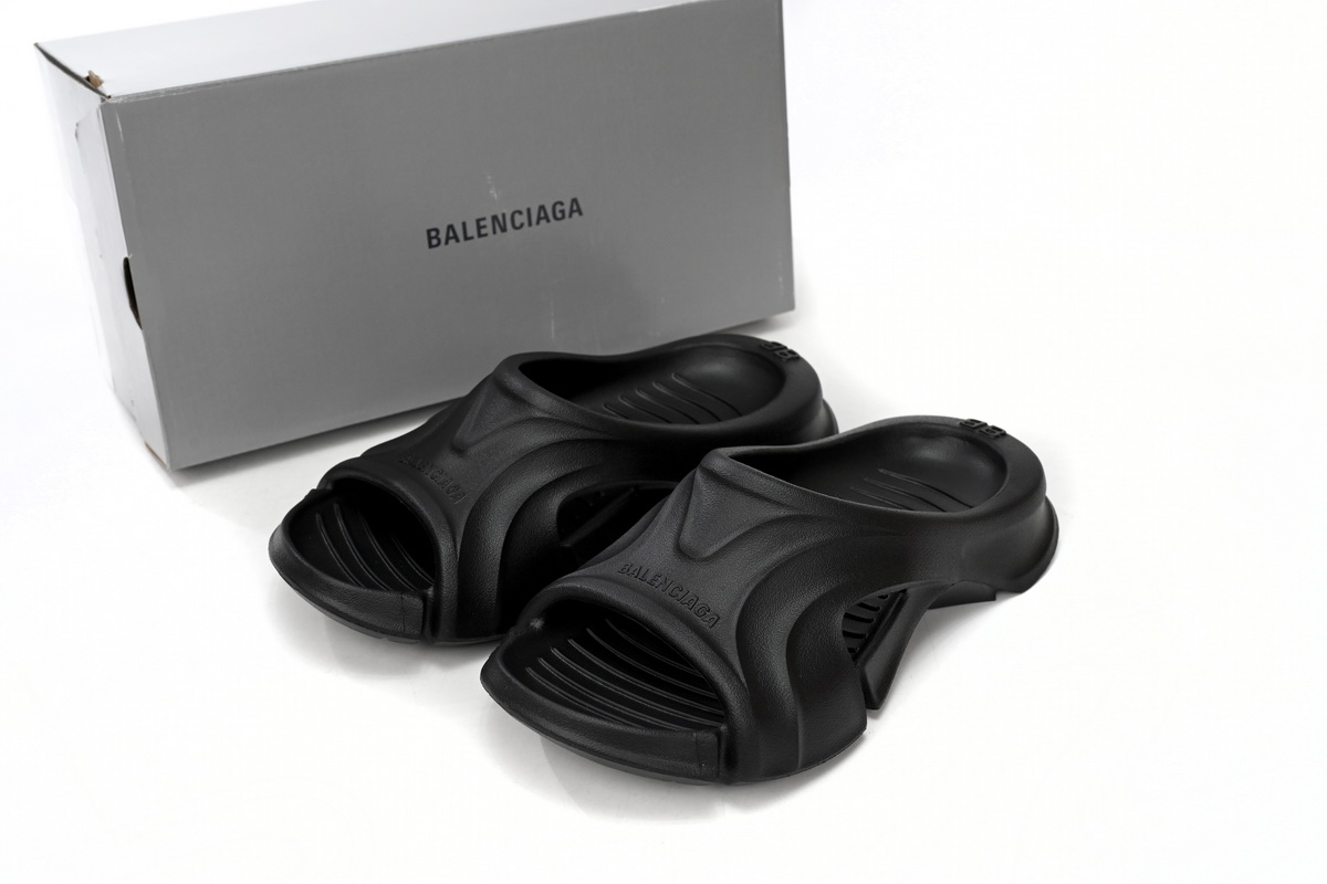 Balenciaga Mold Slide Sandal Black  653873W3CE21000