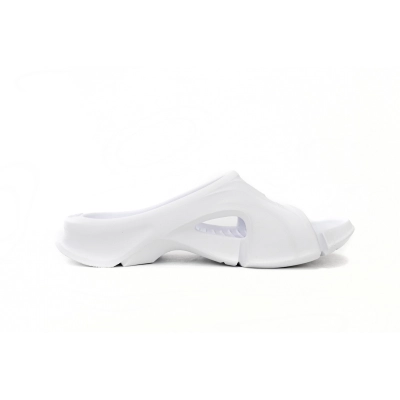 Balenciaga Mold Slide Sandal White 653873W3CE29000 02