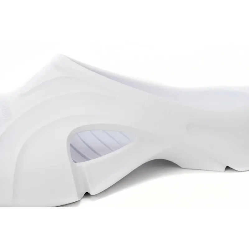 Balenciaga Mold Slide Sandal White 653873W3CE29000
