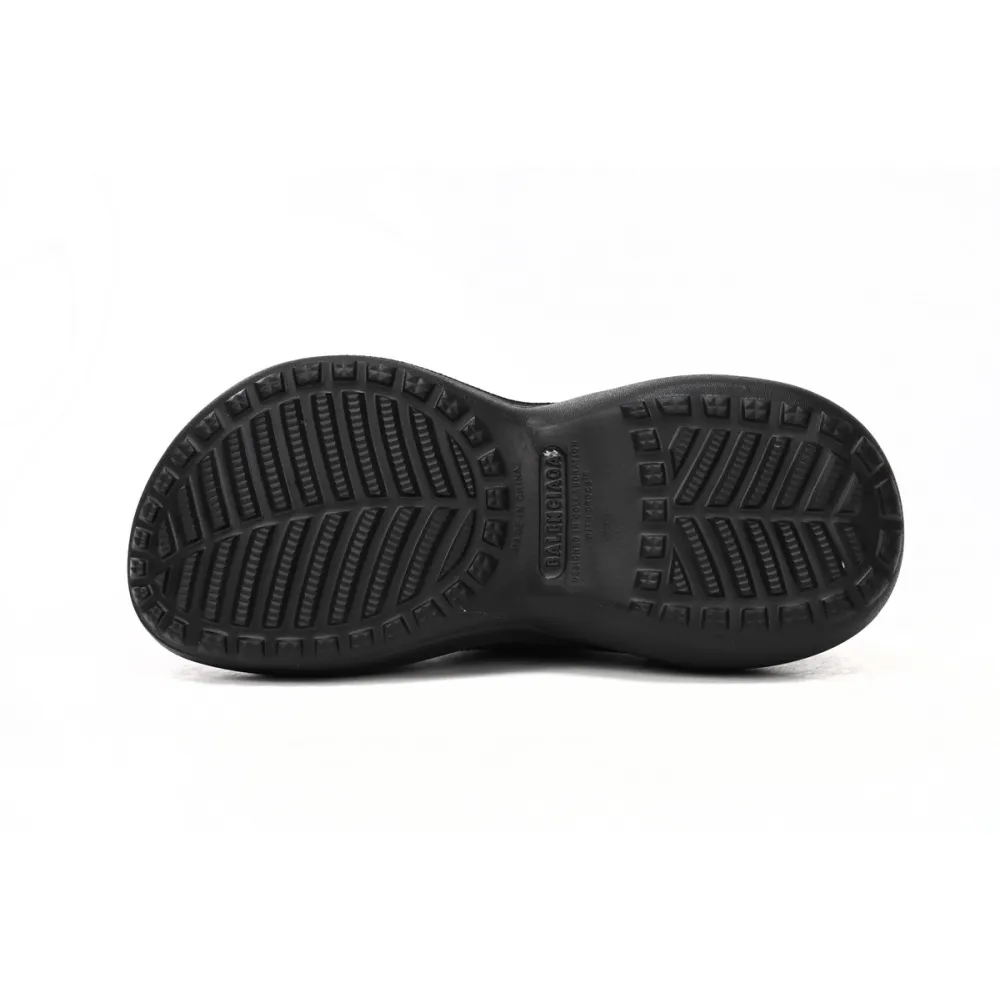 Balenciaga x Crocs Pool Slide Sandals Black (Women's) 677389W1S8E1000