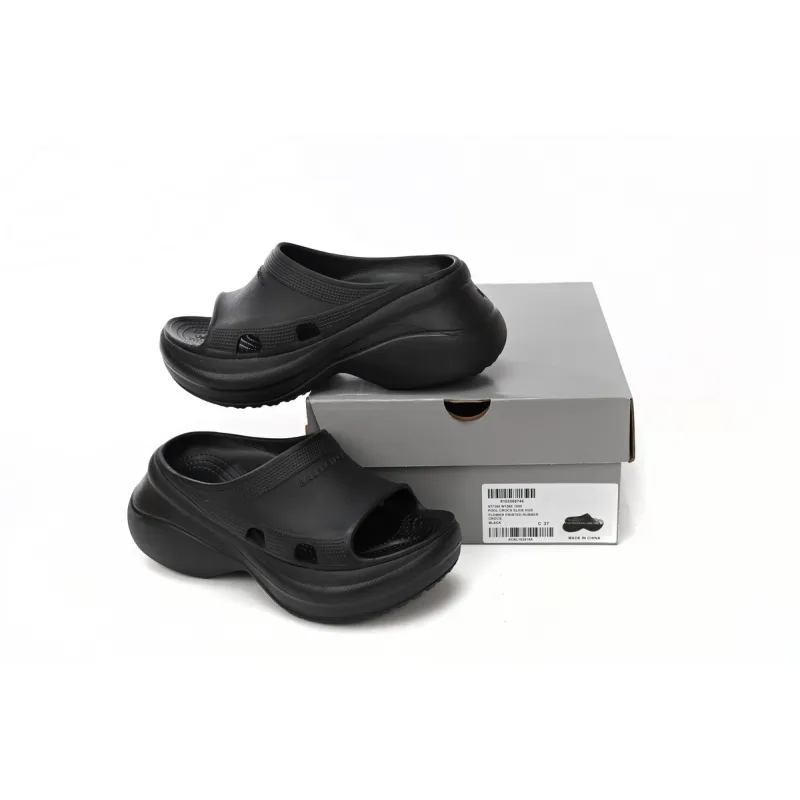 Balenciaga x Crocs Pool Slide Sandals Black (Women's) 677389W1S8E1000