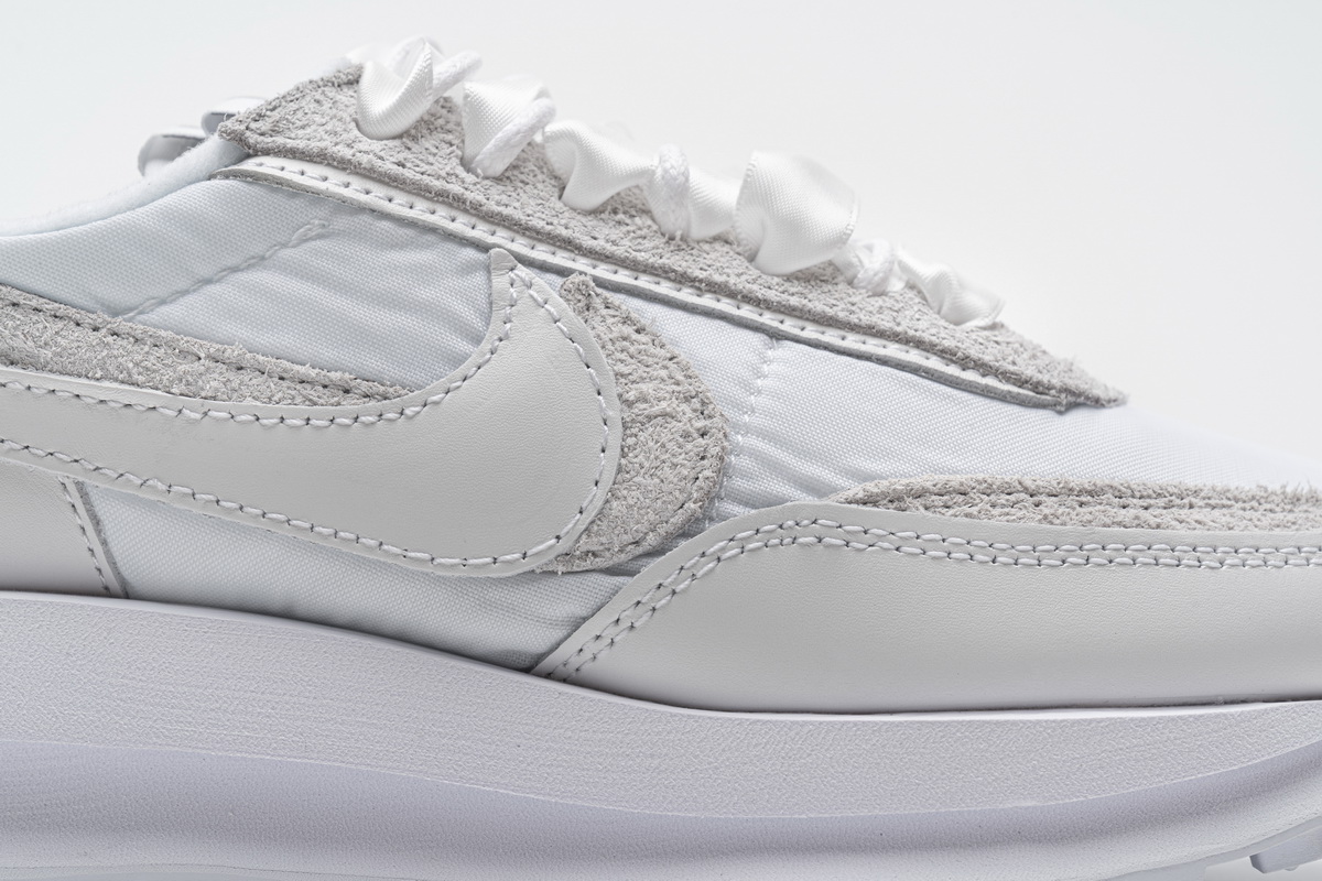 Nike LD Waffle sacai White Nylon  BV0073-101