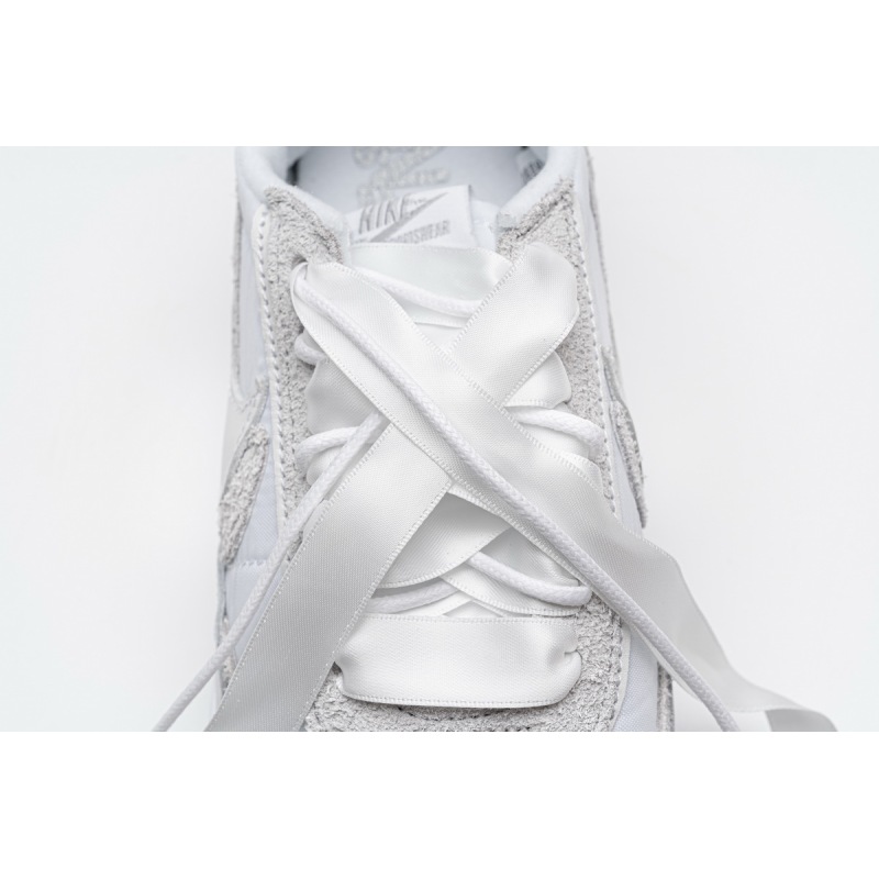 Nike LD Waffle sacai White Nylon  BV0073-101