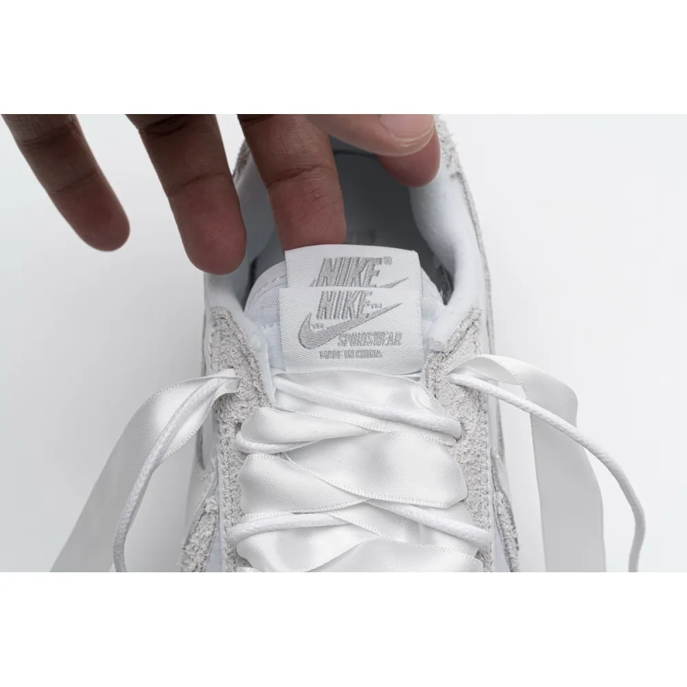 Nike LD Waffle sacai White Nylon  BV0073-101