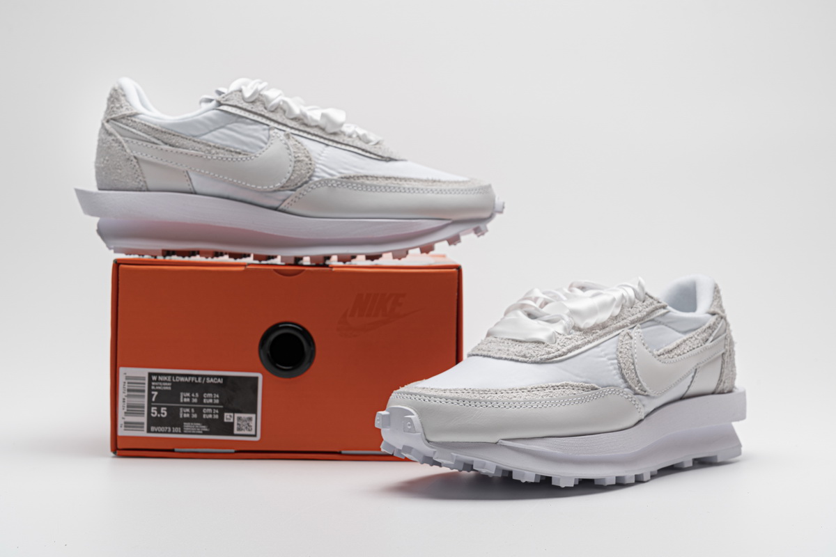 Nike LD Waffle sacai White Nylon  BV0073-101