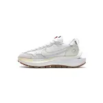 Nike Vaporwaffle sacai Sail Gum  DD1875-100