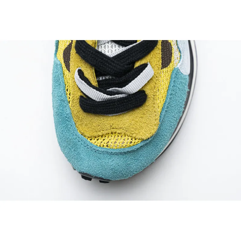 Nike Vaporwaffle sacai Tour Yellow Stadium Green  CV1363-700 