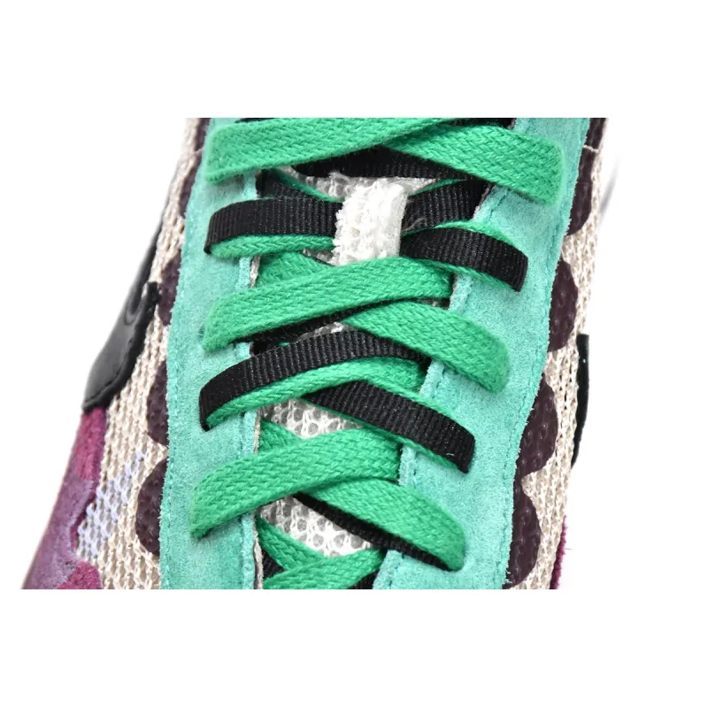 Nike Vaporwaffle sacai Villain Red Neptune Green DD3035-200 