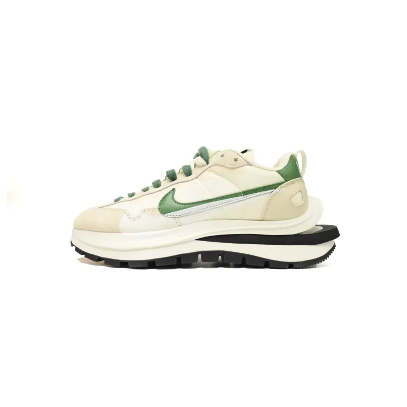 Sacai x Nike VaporWaffle Sesame and Beige Green  DD1875-102