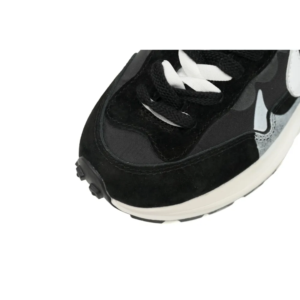 Sacai x Nike VaporWaffle Sesame and Black And White  DD1875-011 