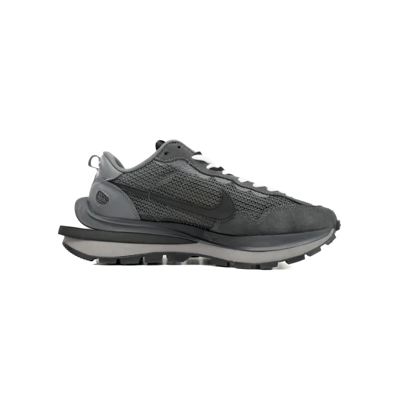 Sacai x Nike VaporWaffle Sesame Black And White Grid CV1363-105