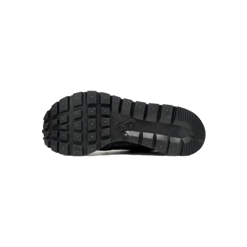 Sacai x Nike VaporWaffle Sesame Black And White Grid CV1363-105