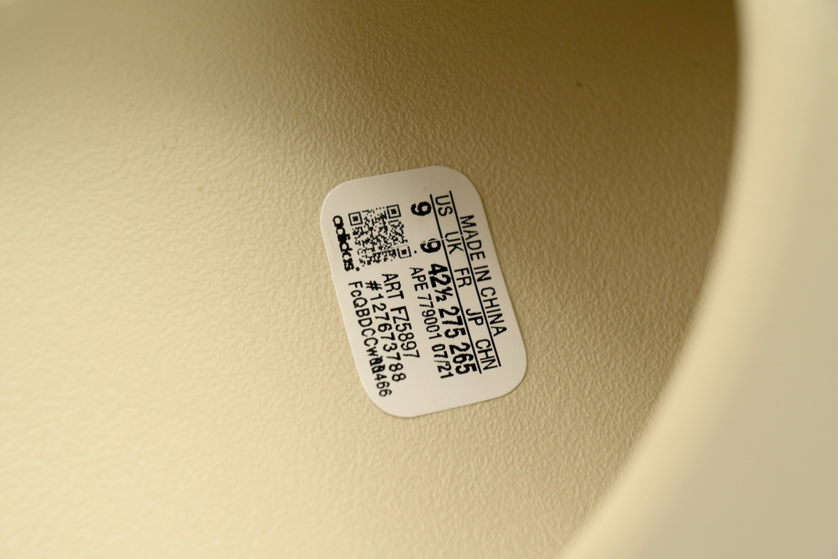 Adidas Yeezy Slide Bone (2022/2023 Restock)  FZ5897 