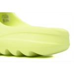 Adidas Yeezy Slide Glow Green (2022/2023 Restock)  HQ6447