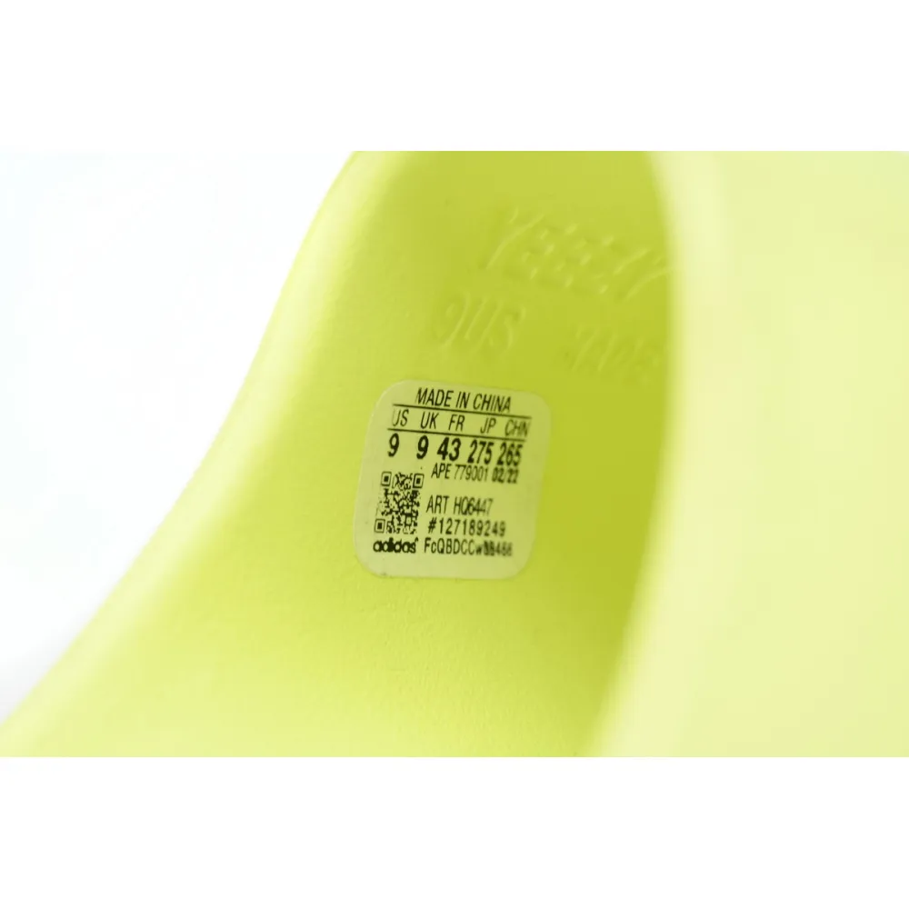 Adidas Yeezy Slide Glow Green (2022/2023 Restock)  HQ6447