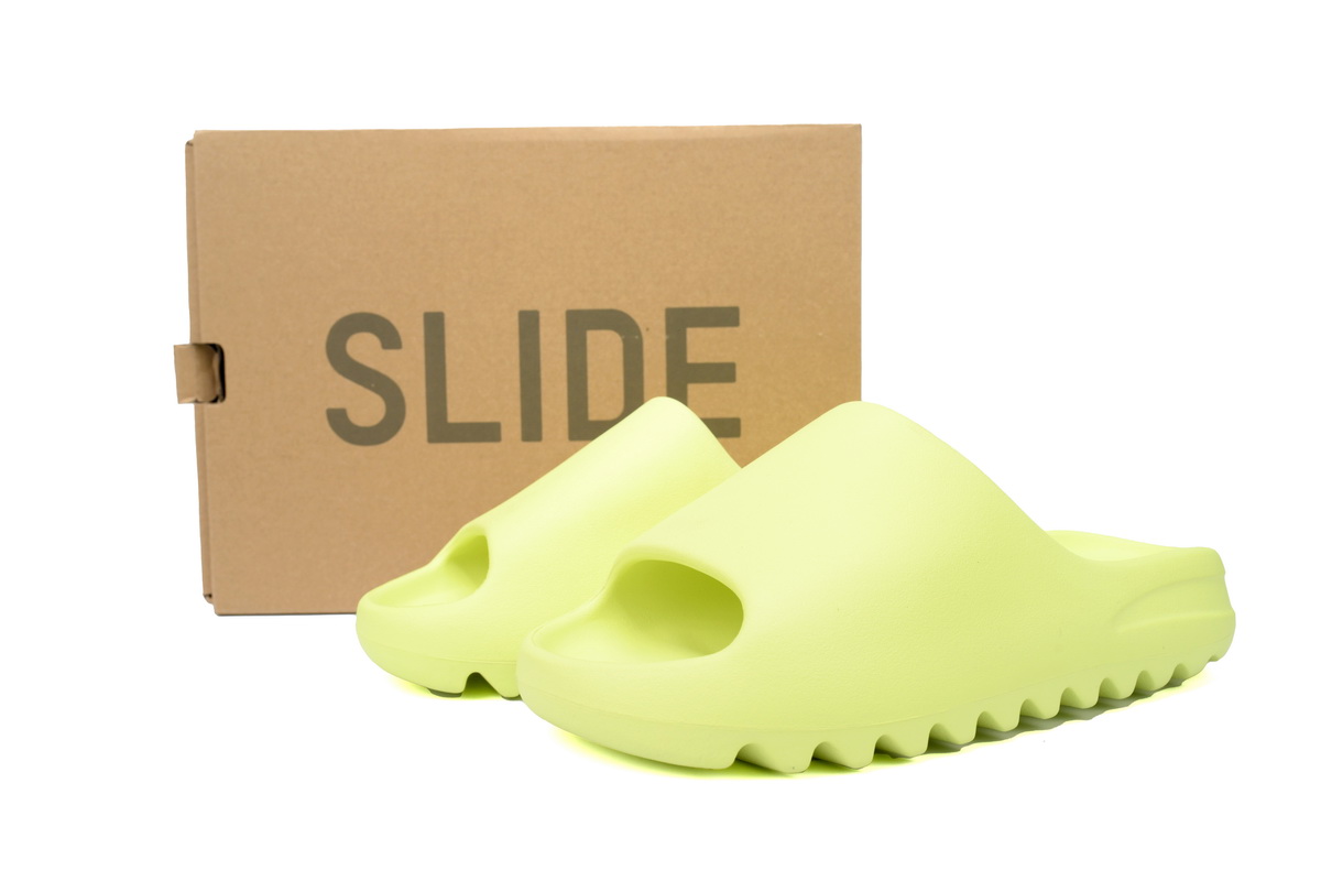 Adidas Yeezy Slide Glow Green (2022/2023 Restock)  HQ6447
