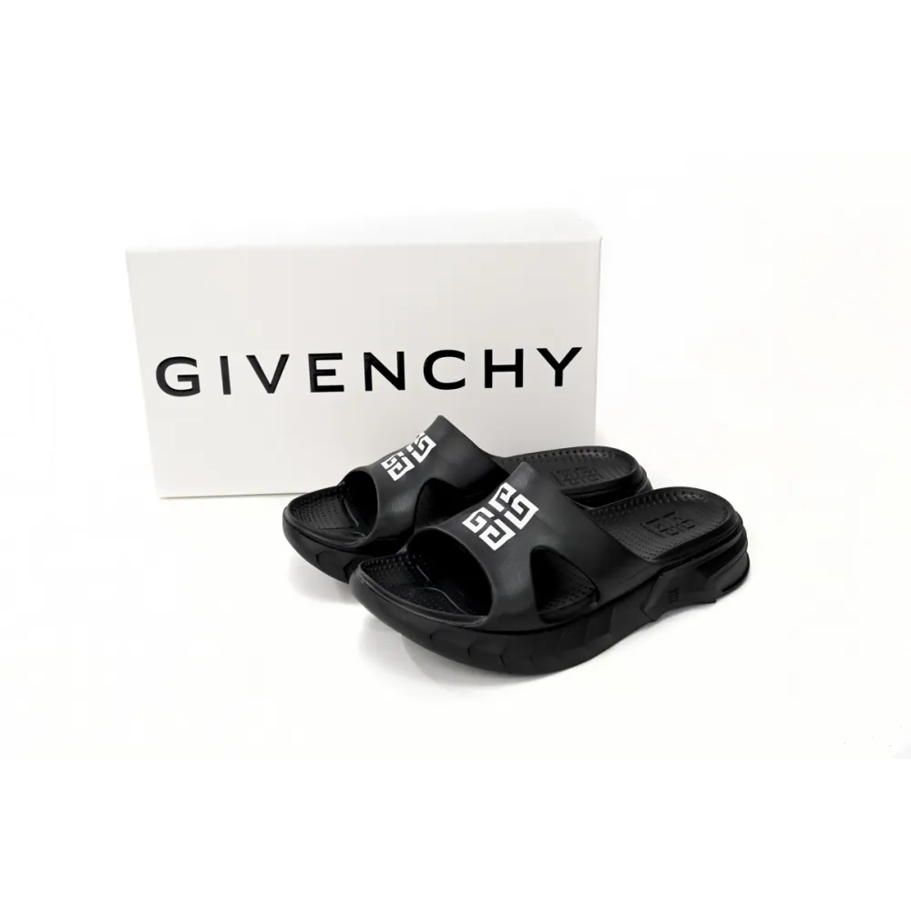 Givenchy Marshmallow Black BH301AH19Y-001
