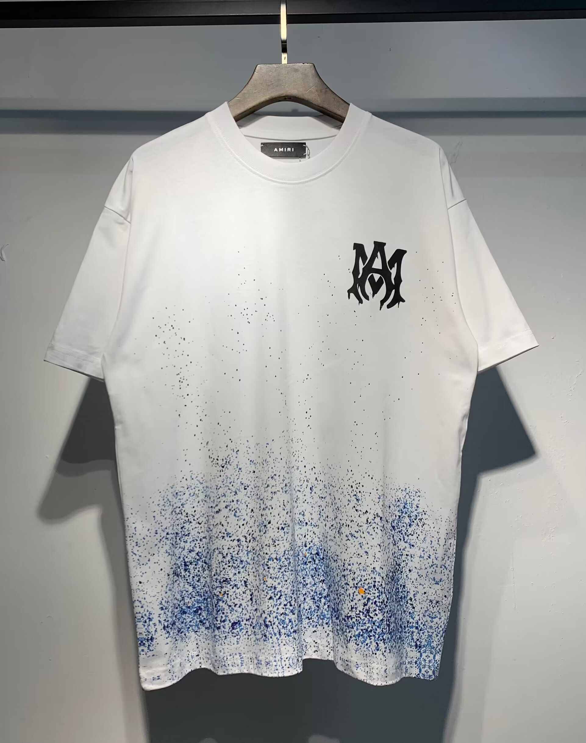 Amiri T-Shirt  686