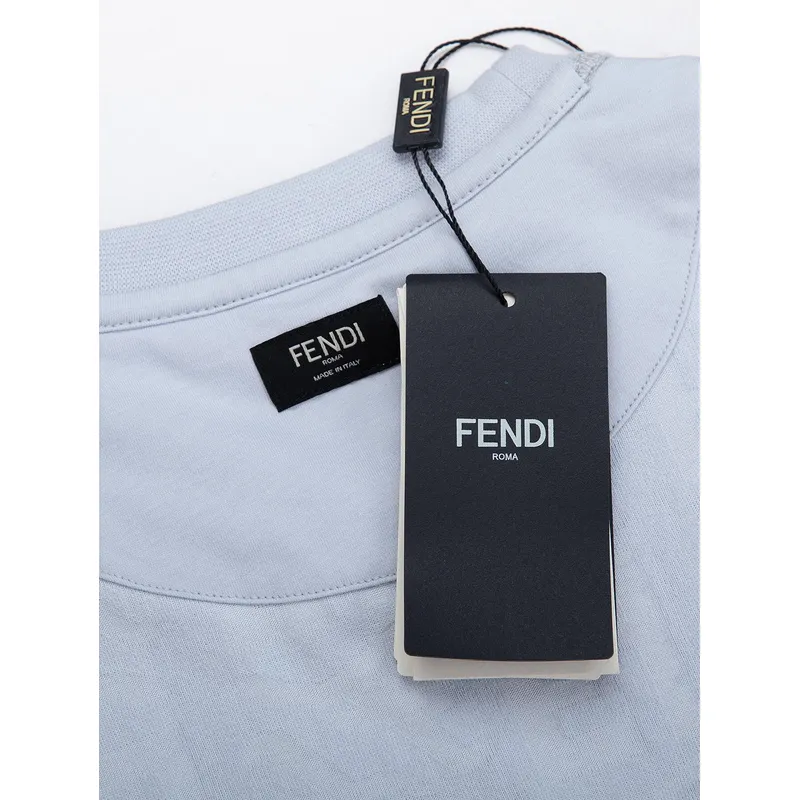 Fendi T-Shirt F0206