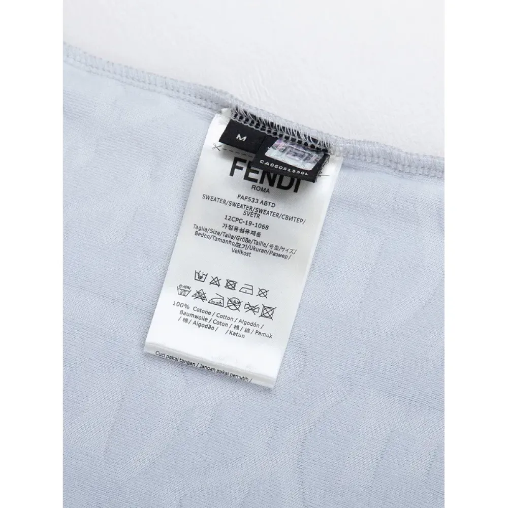 Fendi T-Shirt F0206