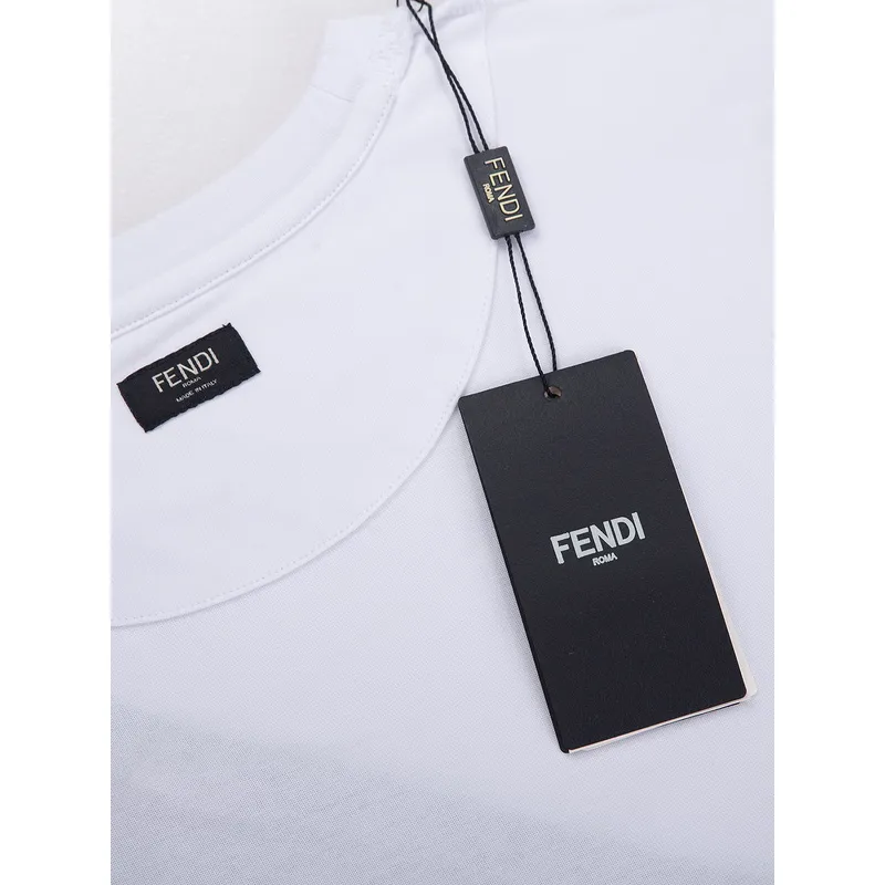 Fendi T-Shirt F0209