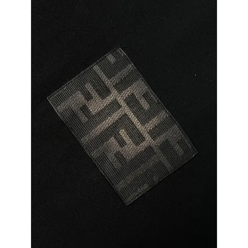 Fendi T-Shirt F0211