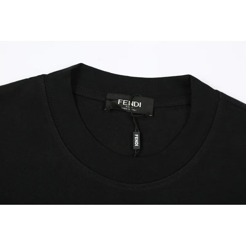 Fendi T-Shirt F0213