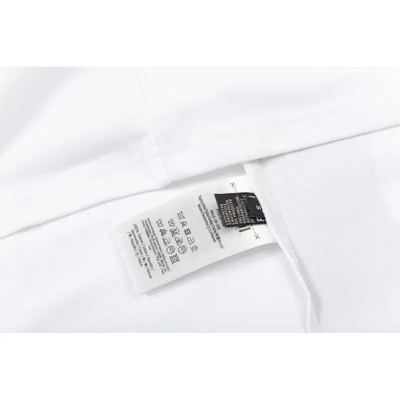 Fendi T-Shirt F0216
