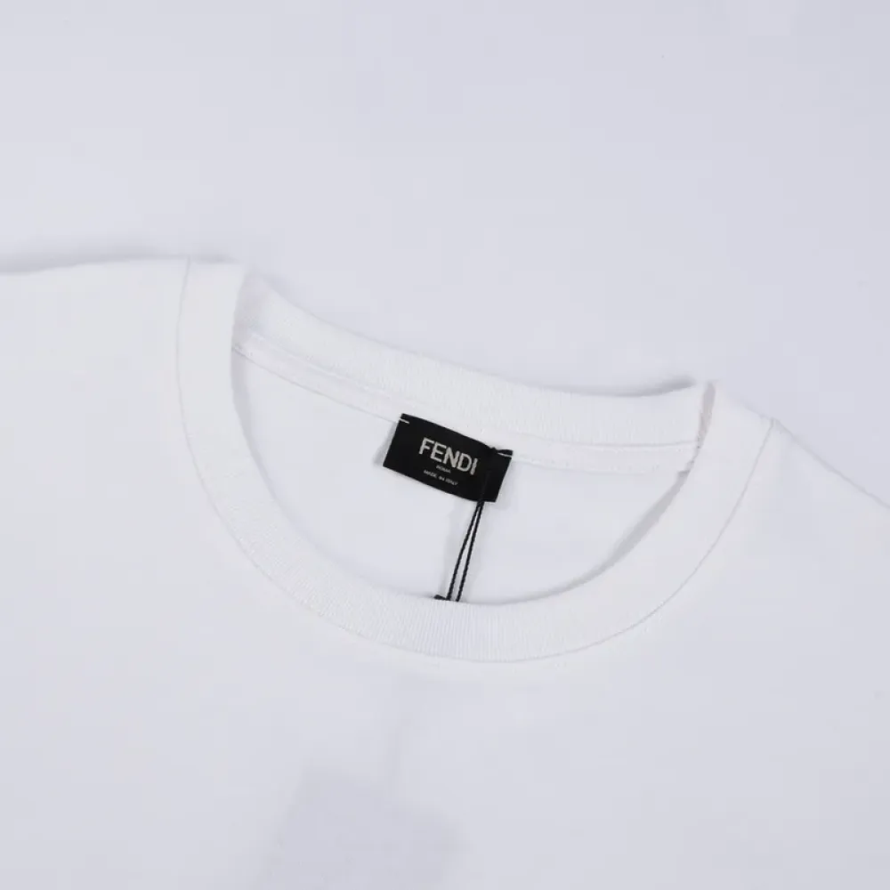 Fendi T-Shirt F0221