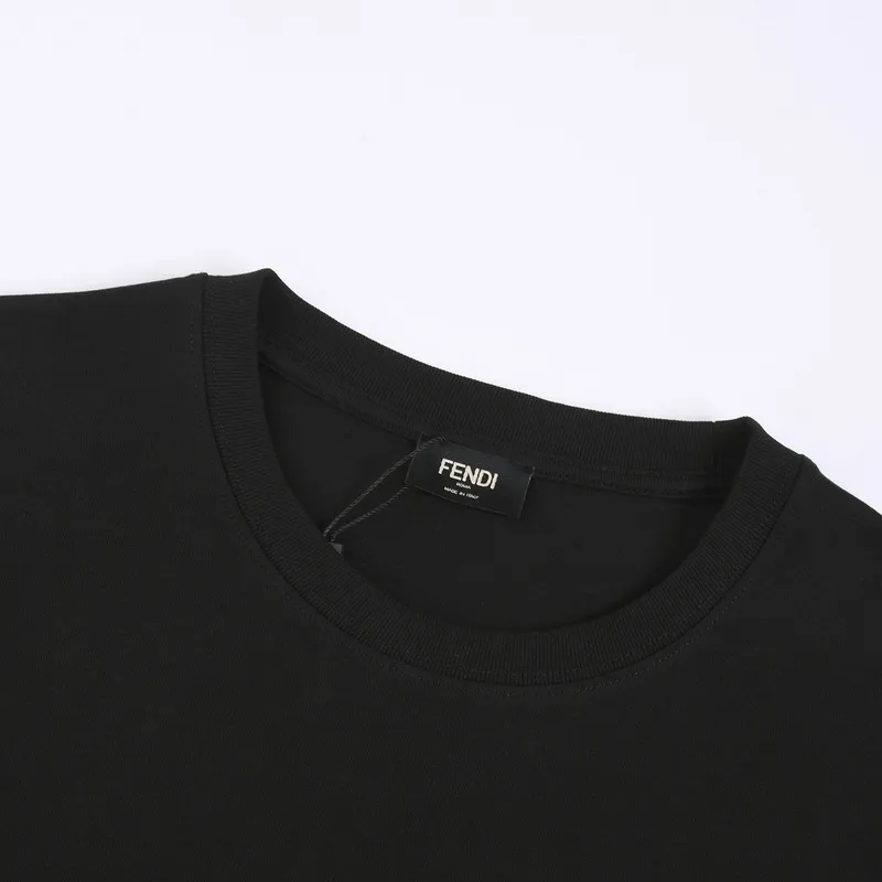 Fendi T-Shirt F0222