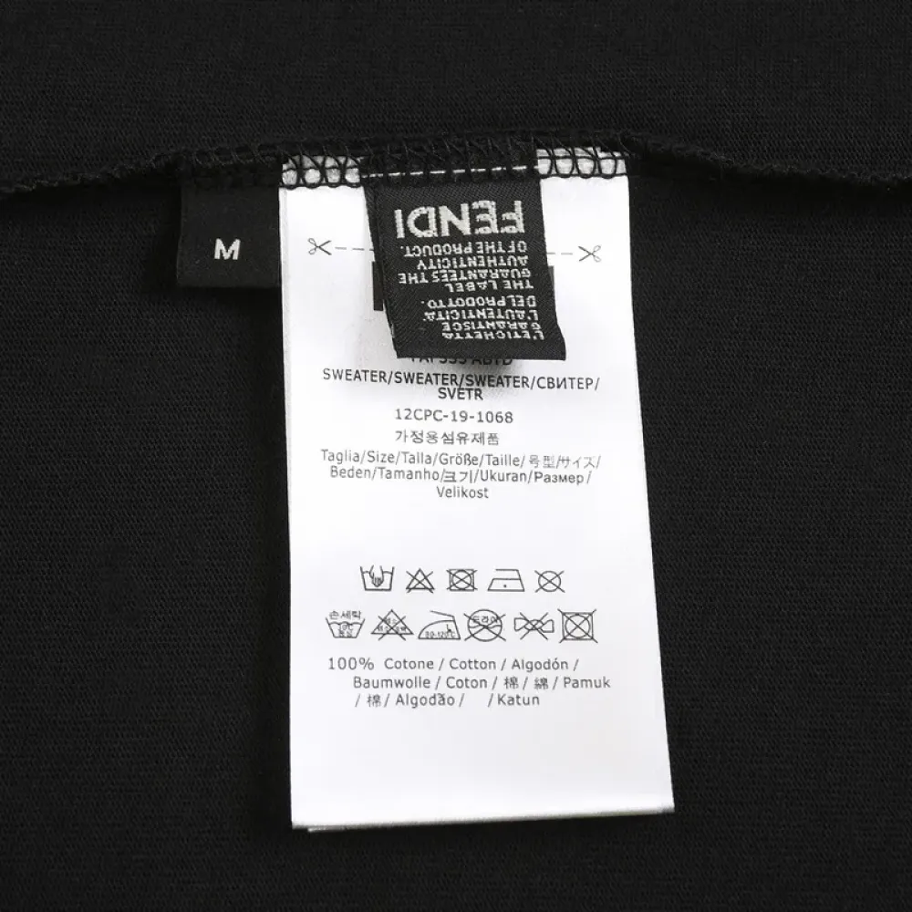 Fendi T-Shirt F0222