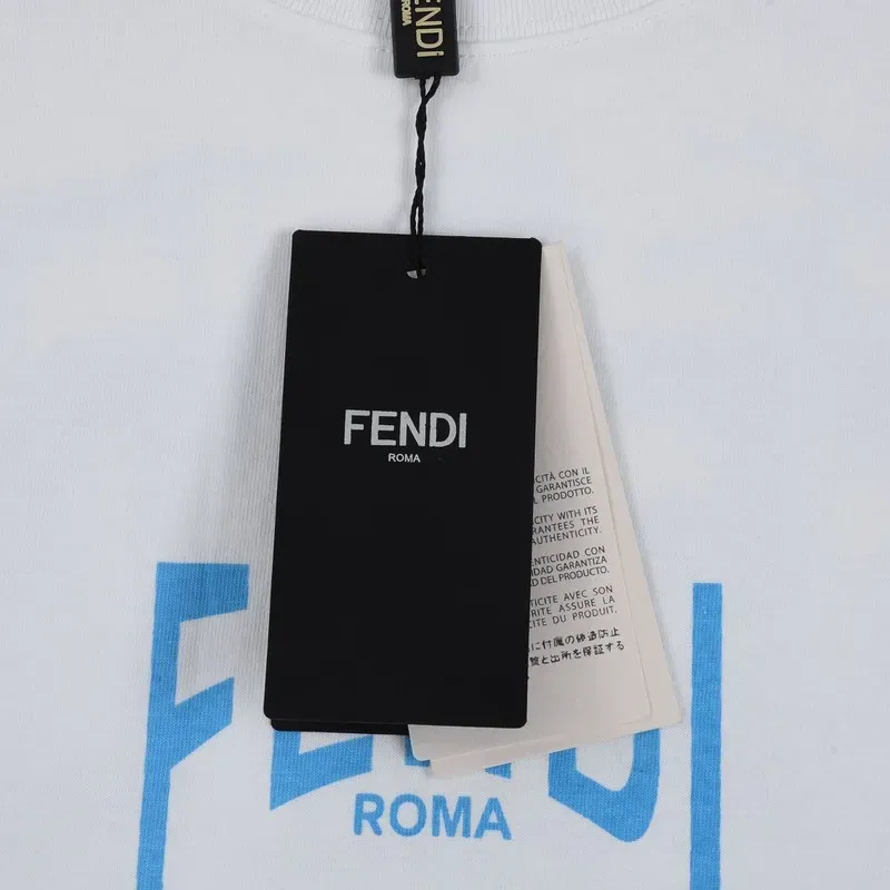 Fendi T-Shirt F0224
