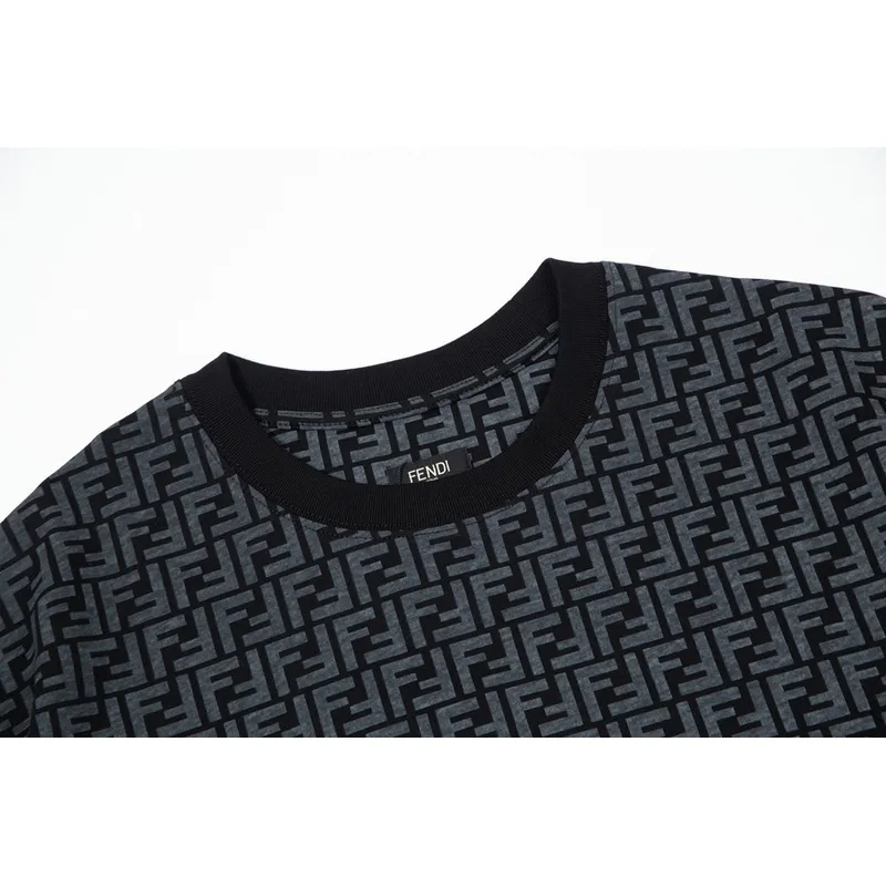 Fendi T-Shirt F0226