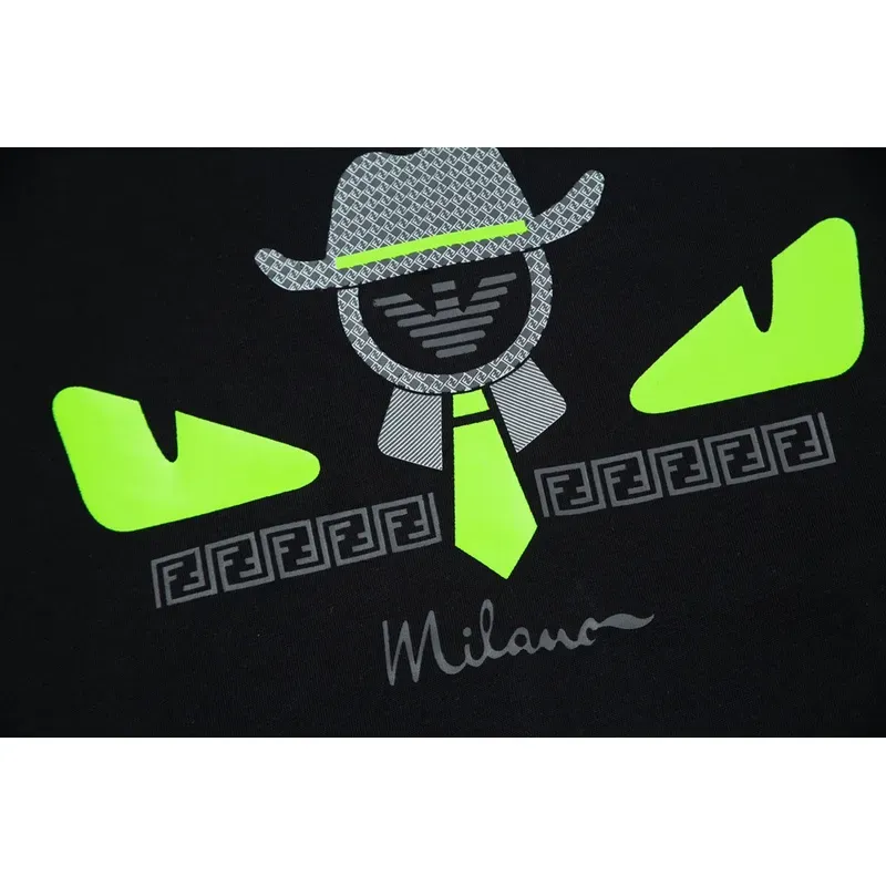 Fendi T-Shirt F0228