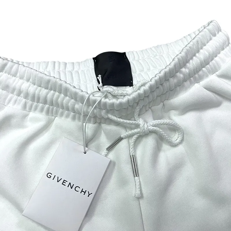 Givenchy Shorts G0303