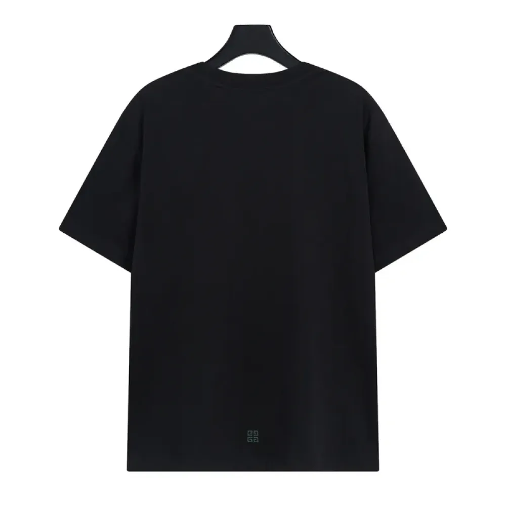Givenchy Shorts G0315