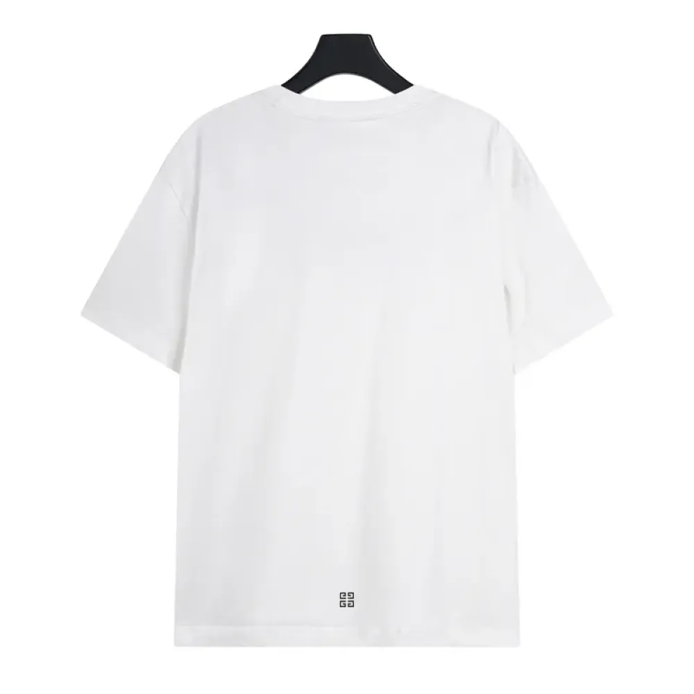 Givenchy Shorts G0316
