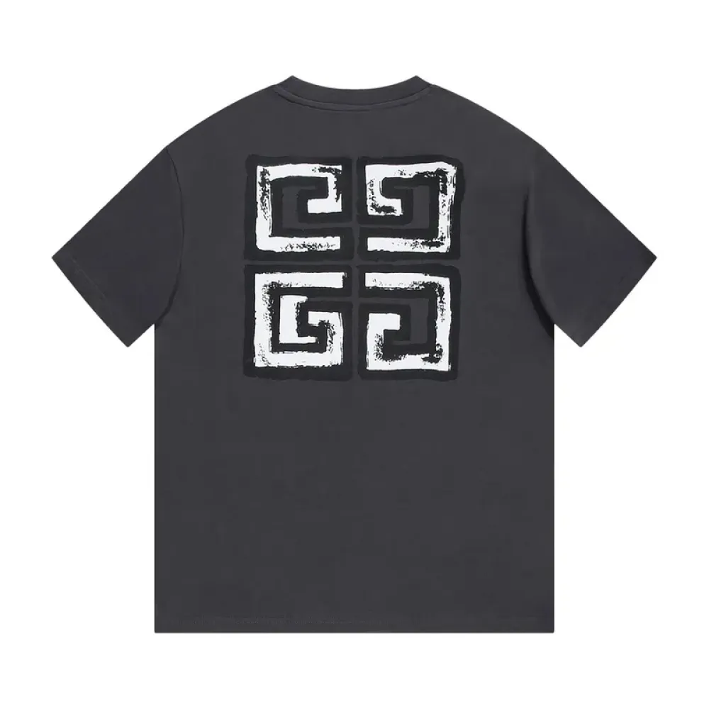 Givenchy Shorts G0317