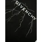 Givenchy Shorts G0320