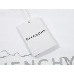 Givenchy Shorts G0321