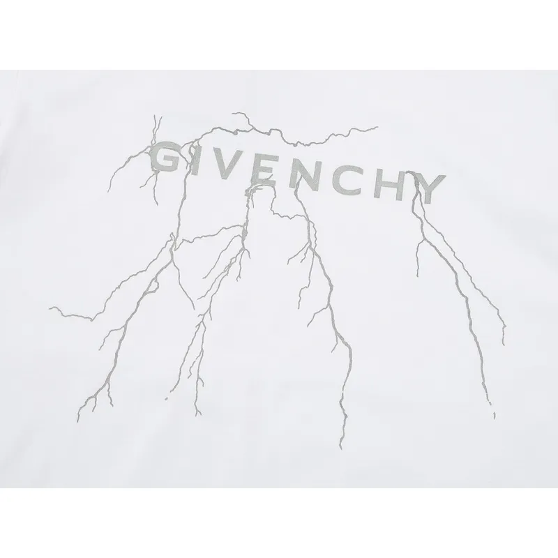 Givenchy Shorts G0321