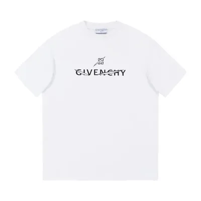 Givenchy Shorts G0322 01