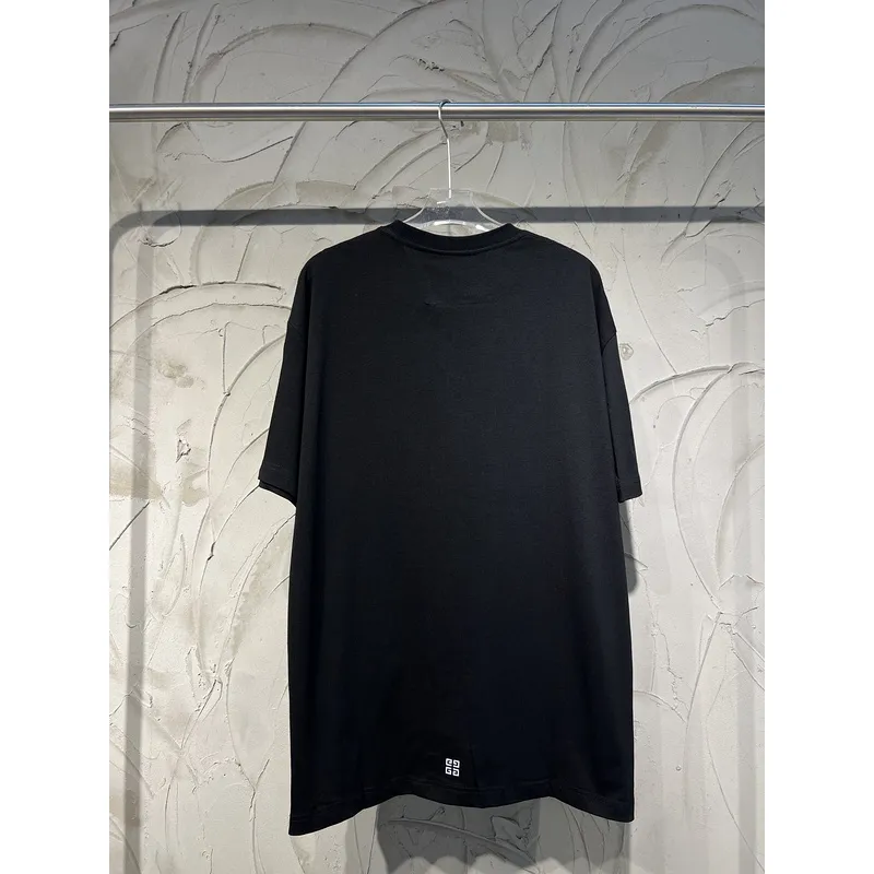 Givenchy Shorts G0325