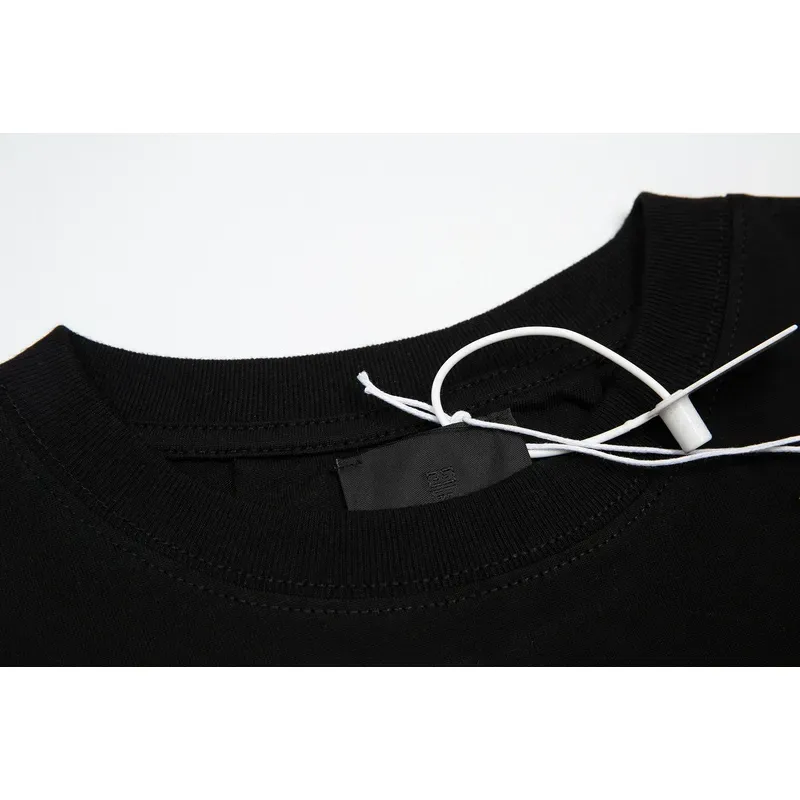 Givenchy Shorts G0328