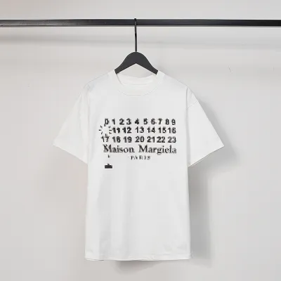 Martin Margiela T-Shirt  622 02