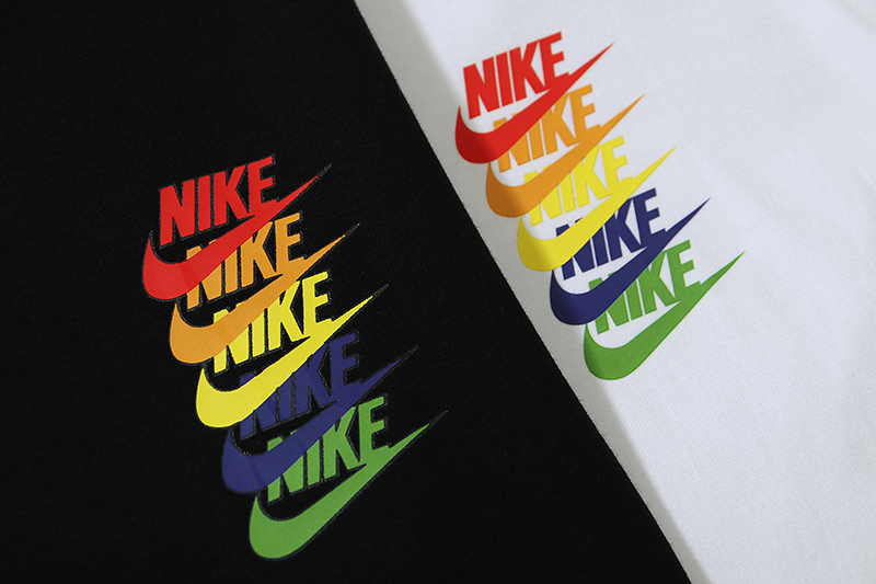 Nike T-Shirt N807350