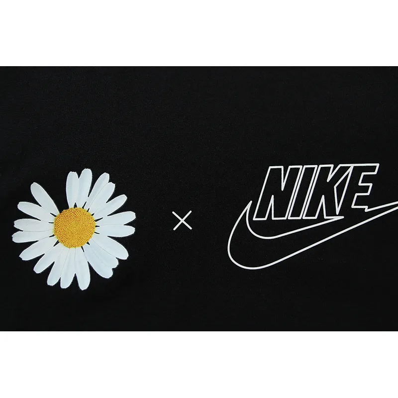 Nike T-Shirt N807383